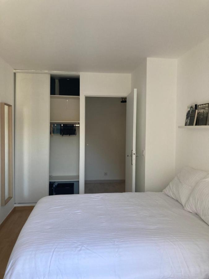 セリComfy Flat 7 Min Away From Disneyアパートメント エクステリア 写真